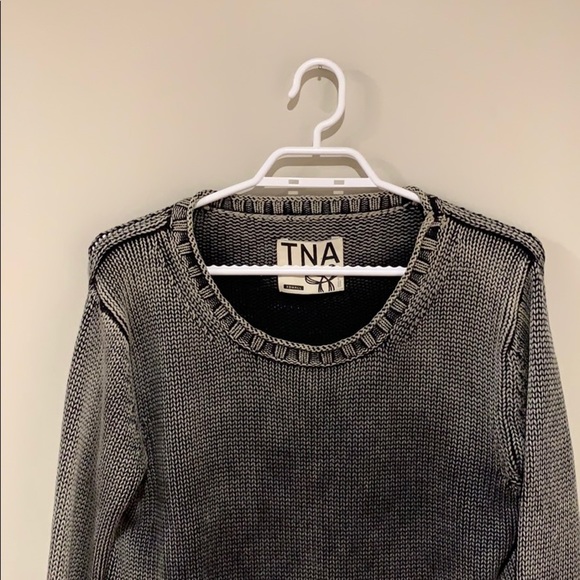 Aritzia TNA Grey Ombré Sweater - Women’s Size XS - Picture 4 of 5